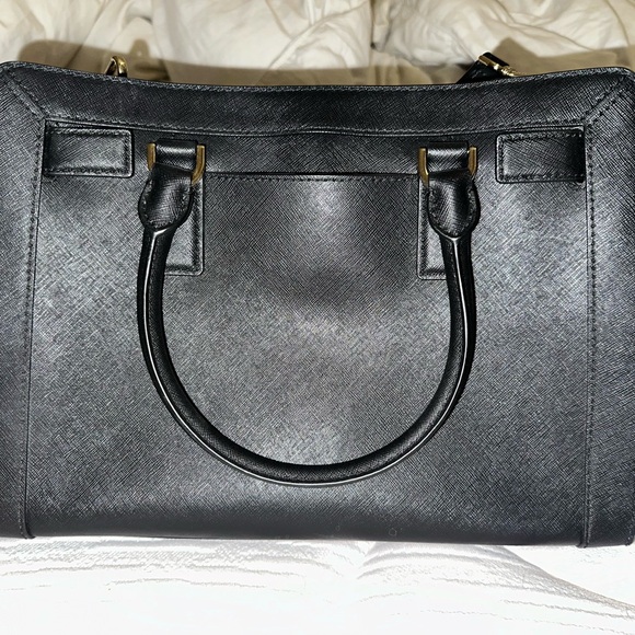 Michael Kors Black Leather Medium East West Dillon Tote - Picture 6 of 6